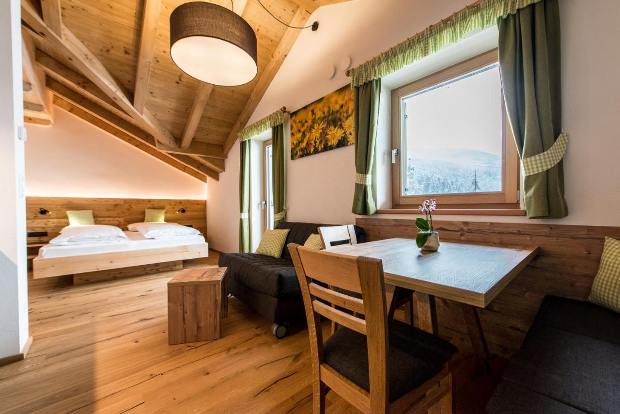 Rauchenbichlerhof Apartment Brunico Luaran gambar